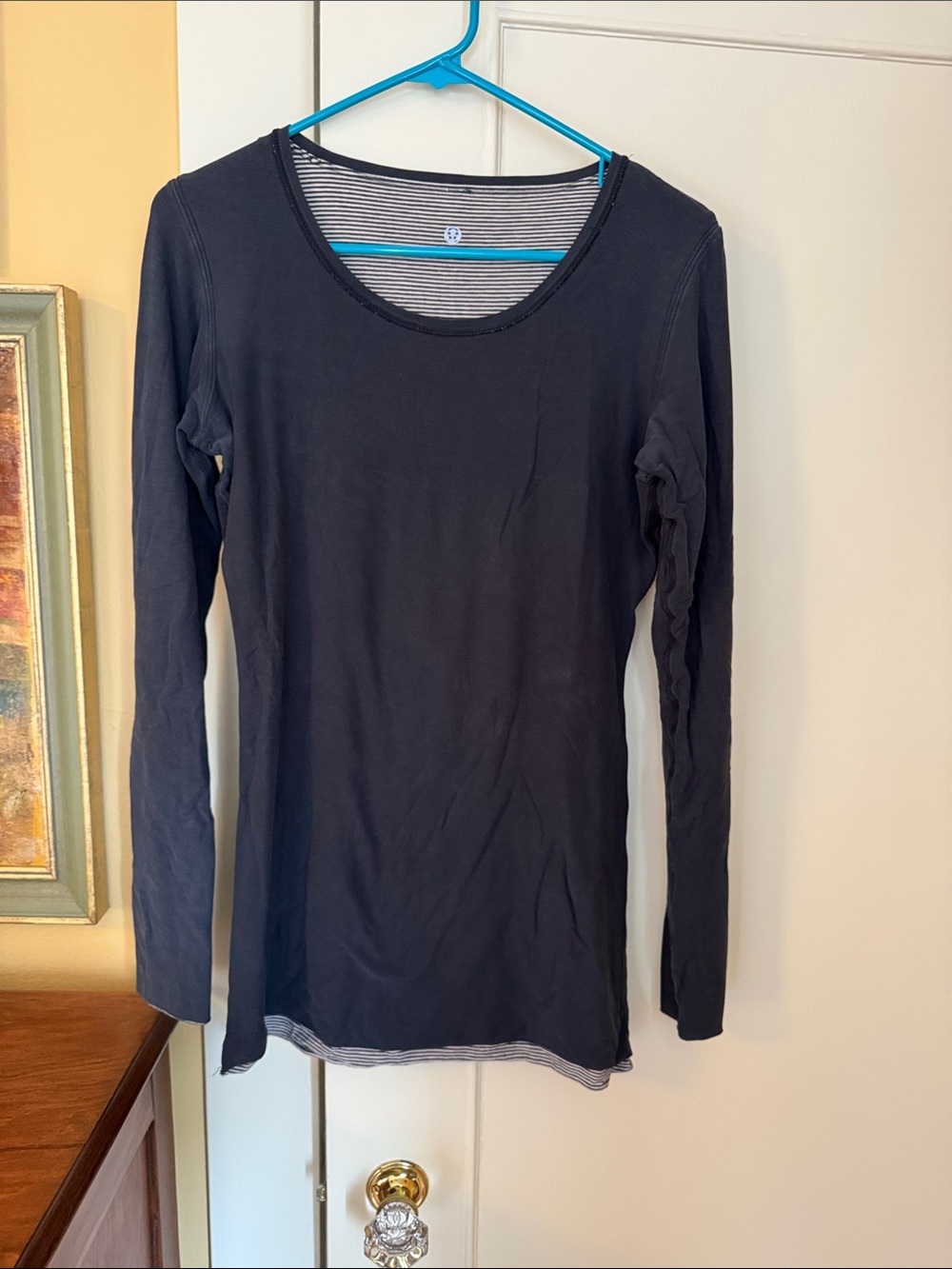 lululemon athletica Black Long-Sleeve Scoop Neck Top